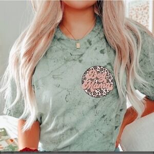 Adorable Dog Mom Pocket T-Shirt Perfect Gift for Every‎ Proud Dog Owner